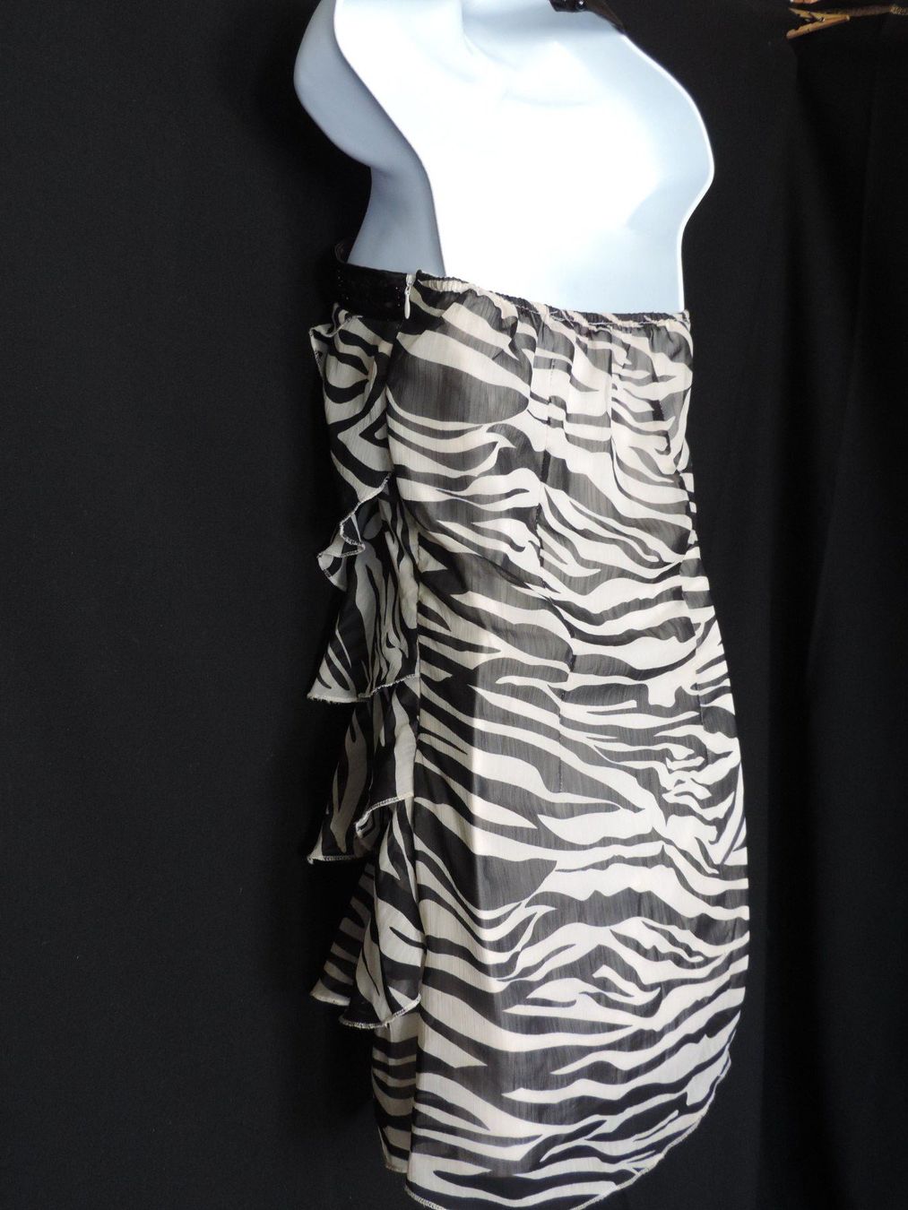 Kleider: robe tunique zèbre noir et blanc – Gebraucht aus Genève von Axelle333 8