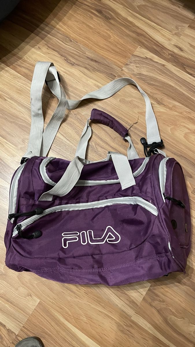 Fila Kindertaschen: FILA Sporttasche Lila – Gebraucht aus Neuenkirch von balani 1