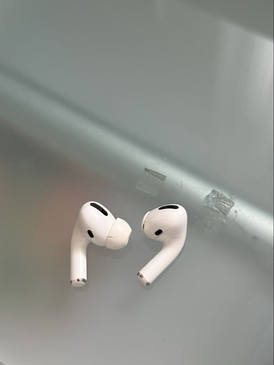 Apple Kopfhörer: Apple Airpods Pro – Gebraucht aus Dietlikon von lizz.yy 4