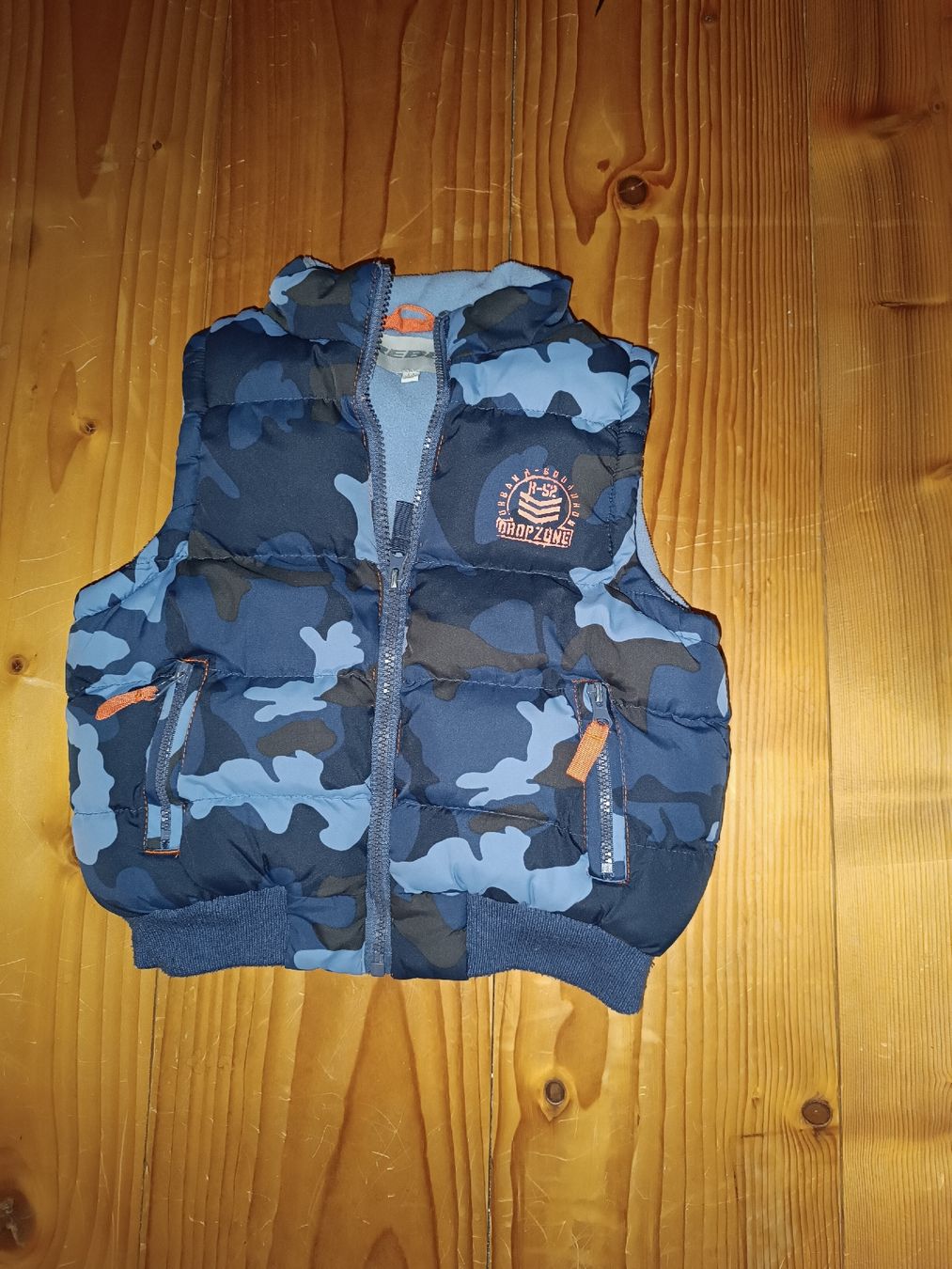 Lotti & Set di vestiti: Kleiderset Junge Gr. 116 – Usato da Näfels venduto da ang_p78x 1