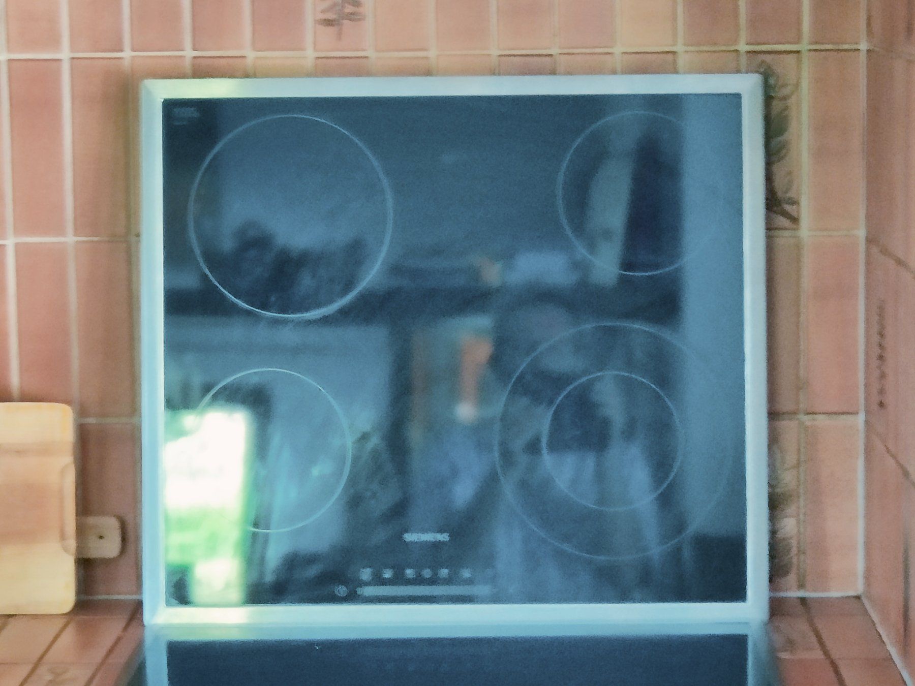 Siemens Cucine: SIEMENS - Plaque de cuisson en vitro. (reduction de prix) – Nuovo (secondo la descrizione) da Gingins venduto da ccmbscg 7