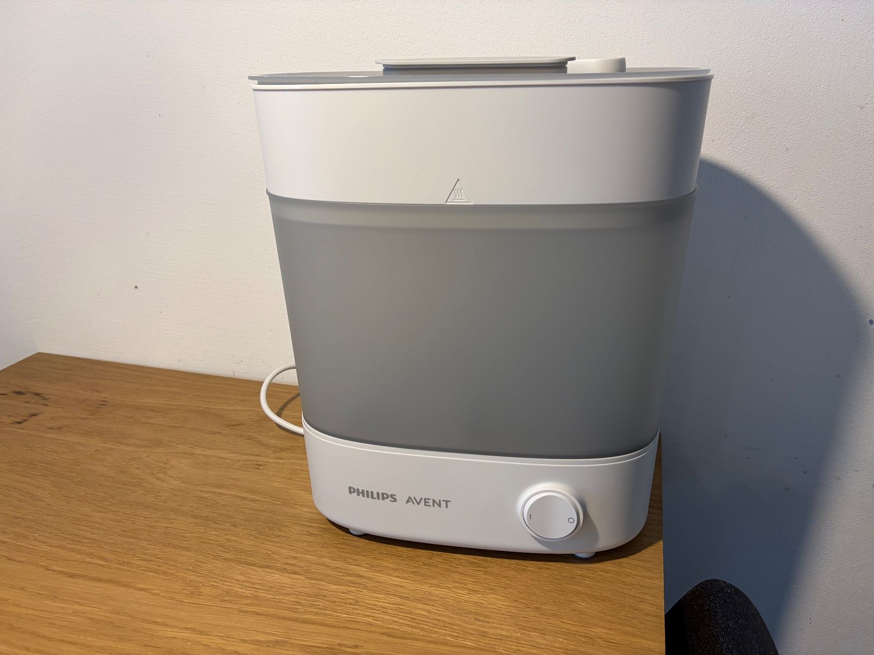 Philips Pasti del neonato: Philips Avent Sterilisator – Usato da Zürich venduto da msc_k7vj 1