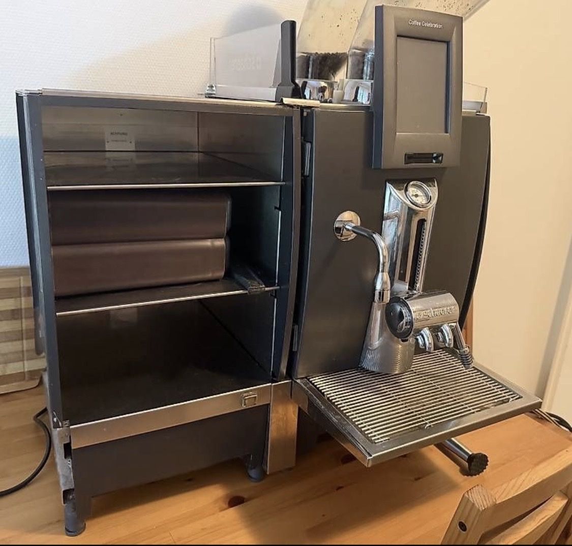 Schaerer Macchine per caffè & Macchine per espresso: Machine à café Schaerer Celebration – Usato da Yverdon-les-Bains venduto da suadc 1