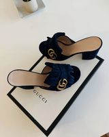 Mules Gucci bleu marine en daim 