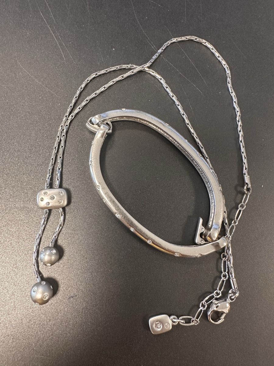Swarovski Altri gioielli: Bracciale e collana set zirconi da donna Swarovski  – Nuovo (secondo la descrizione) da Pregassona venduto da penny_lane_12