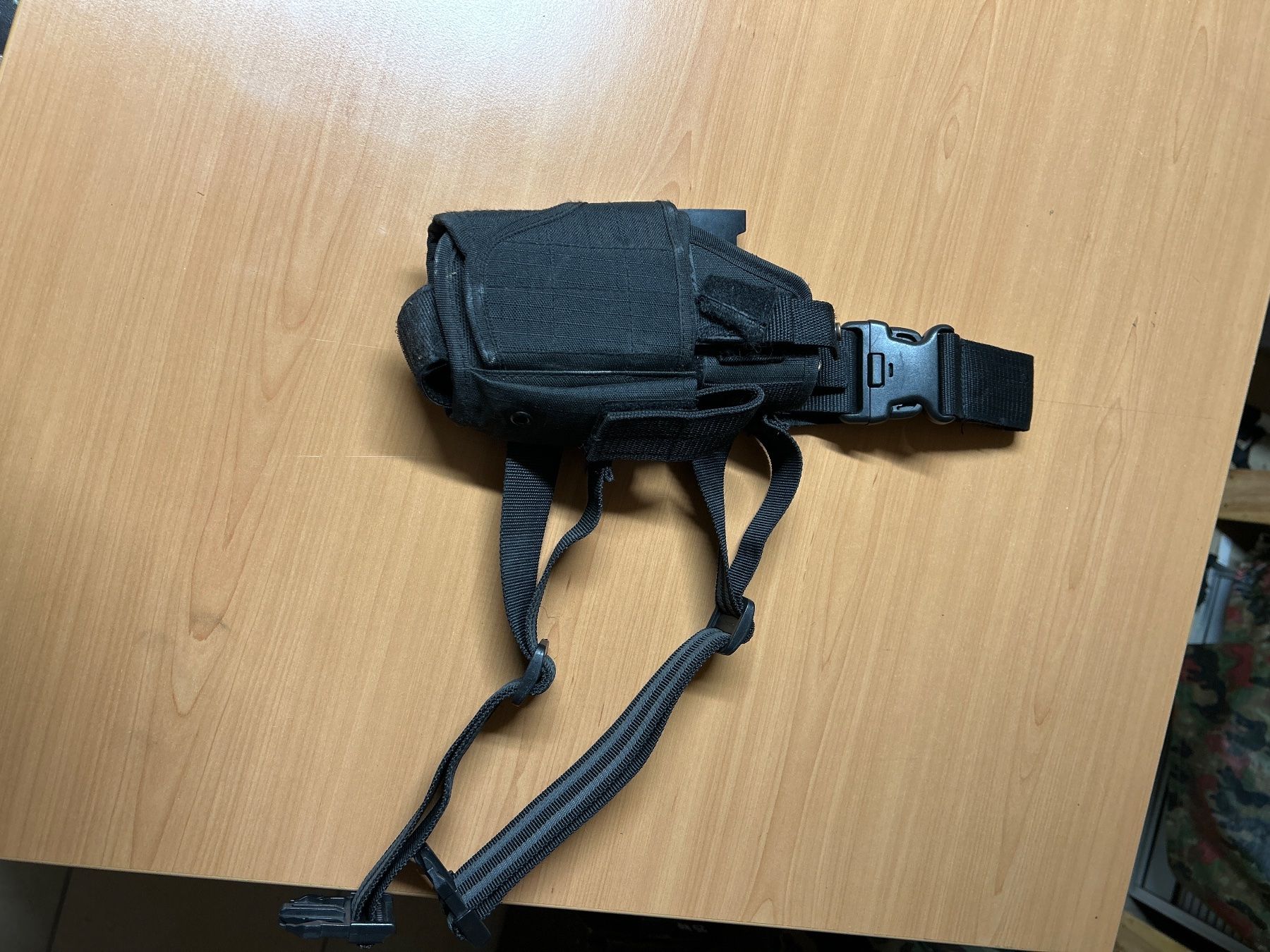 Tiro a segno: Holster de cuisse – Usato da Commugny venduto da Rot_s6pd