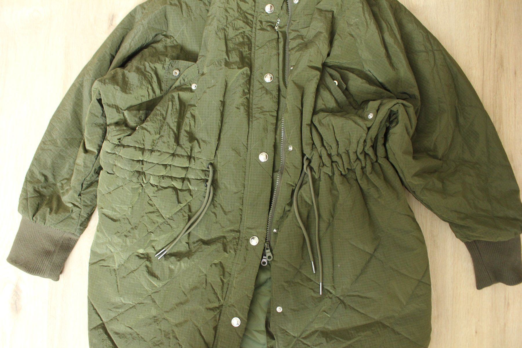 Jacken: OOF WEAR Oversize Olive Parka – Gebraucht aus Sugiez von RicardoStoleMyData 1