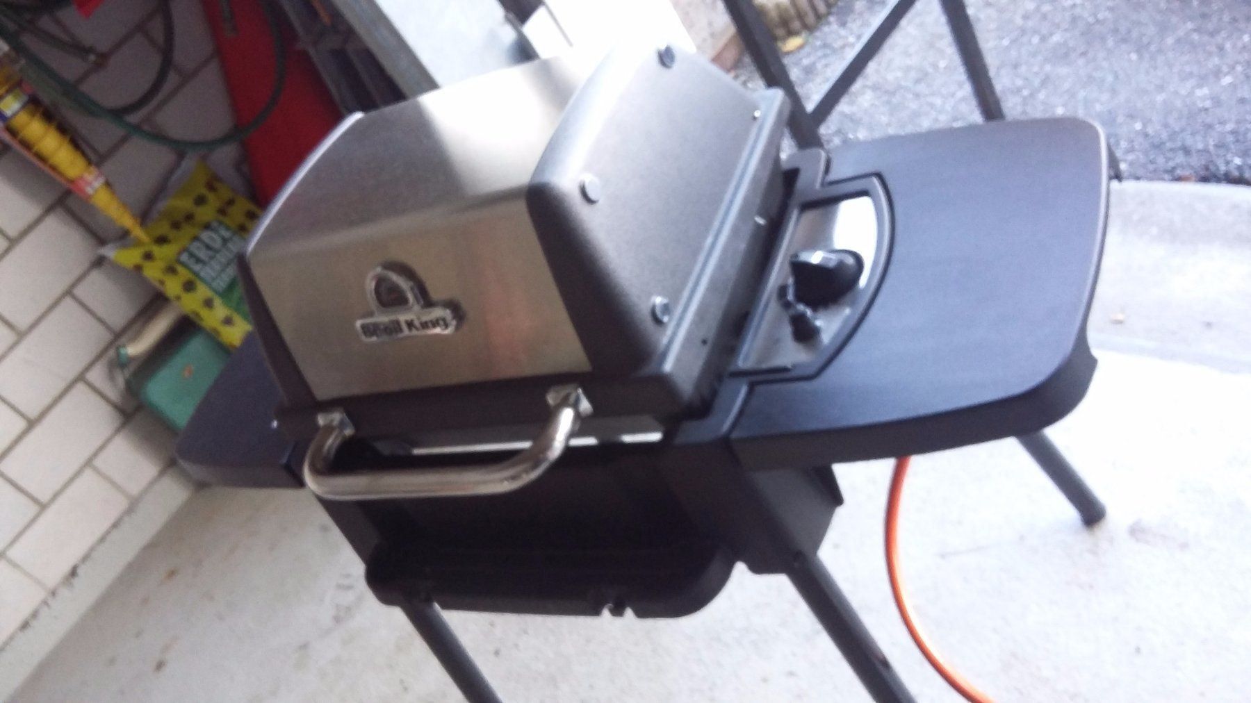 Broil King Griglie: Broil King super handlicher Gasgrill – Usato da Kriens venduto da Allerhand5