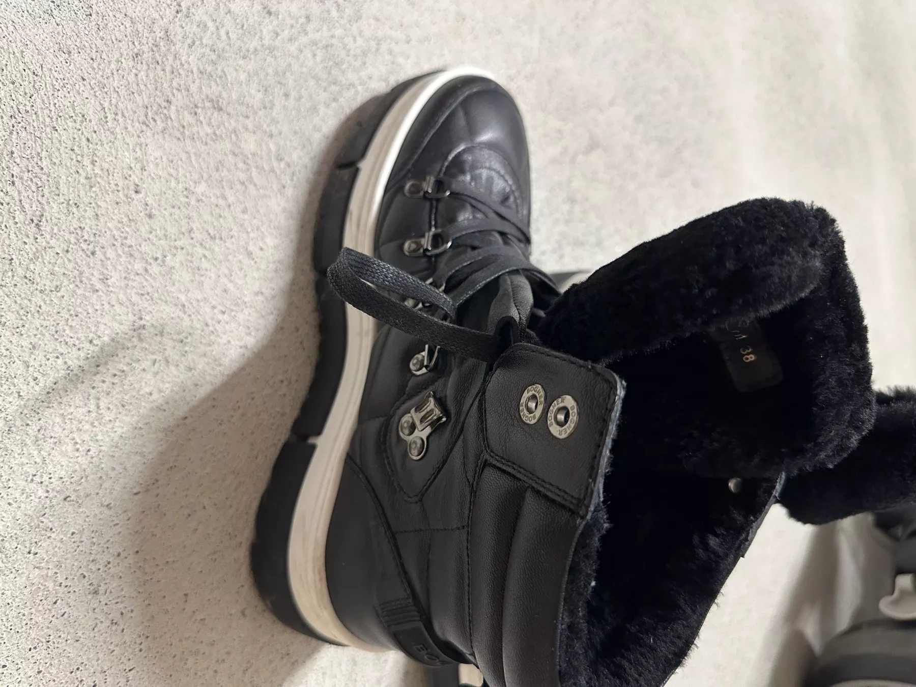 Scarpe da donna: Bogner winter boots – Usato da Fällanden venduto da jen_5rbs 1