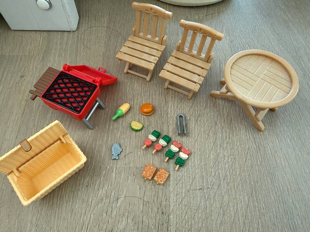 Sylvanian families Spielzeuge: Grillset Sylvanian families – Gebraucht aus Gümligen von xifenglie