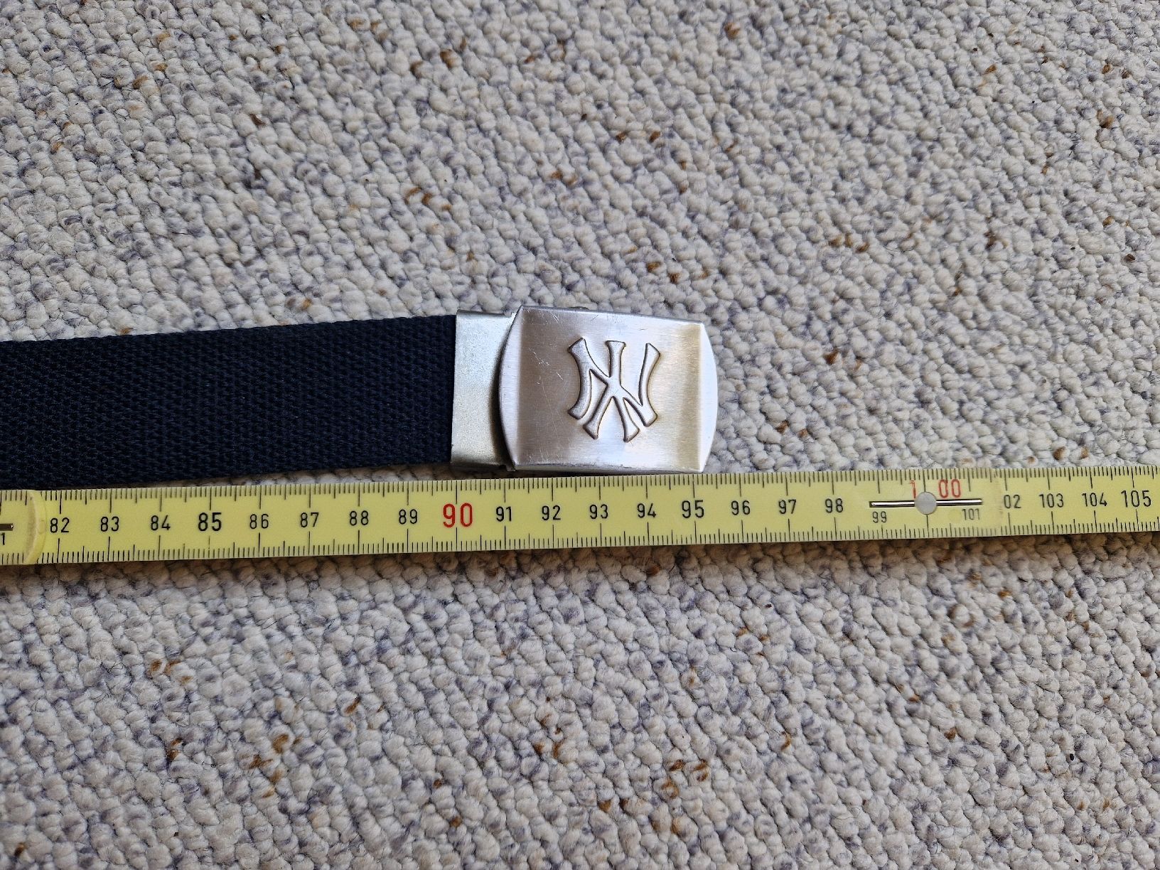 C&A Ceintures: New York Yankees Gurt nur 1.- – D'occasion à Hettlingen par mat_8pg6 2