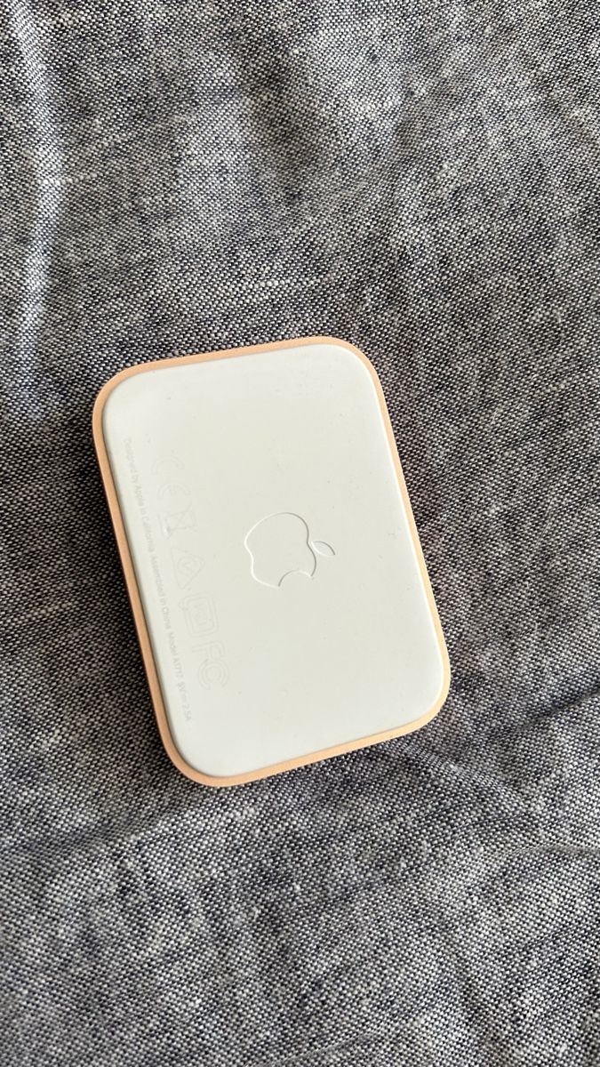 Staffe: iPhone Halterung Lightning & Aux Anschluss – Nuovo (secondo la descrizione) da Kriens venduto da SRIKA 2