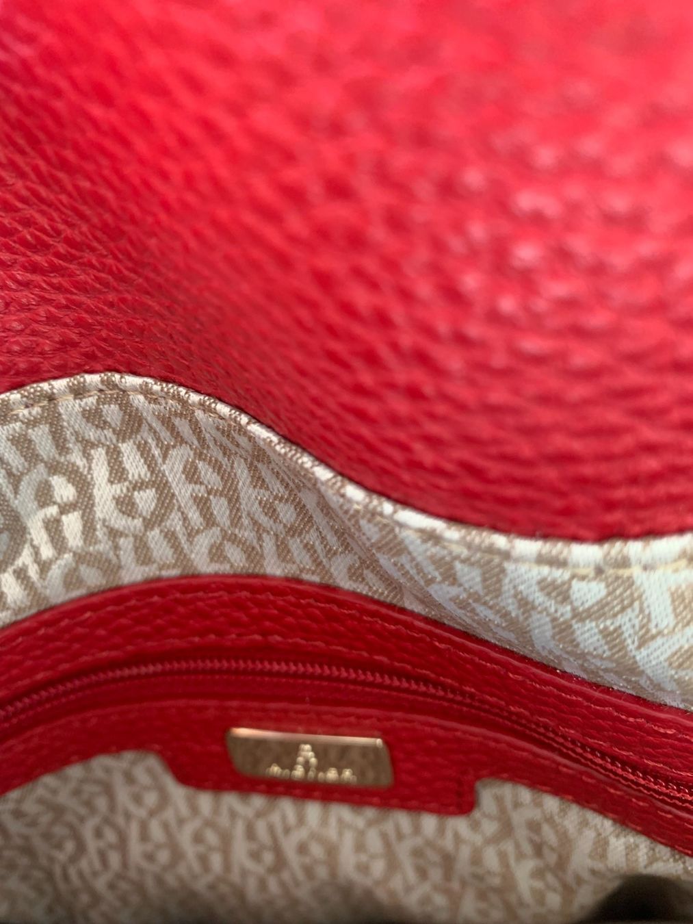 Aigner Borse da donna: Handtasche Aigner, Leder, NEU – Nuovo (secondo la descrizione) da schmerikon venduto da nicole091 4