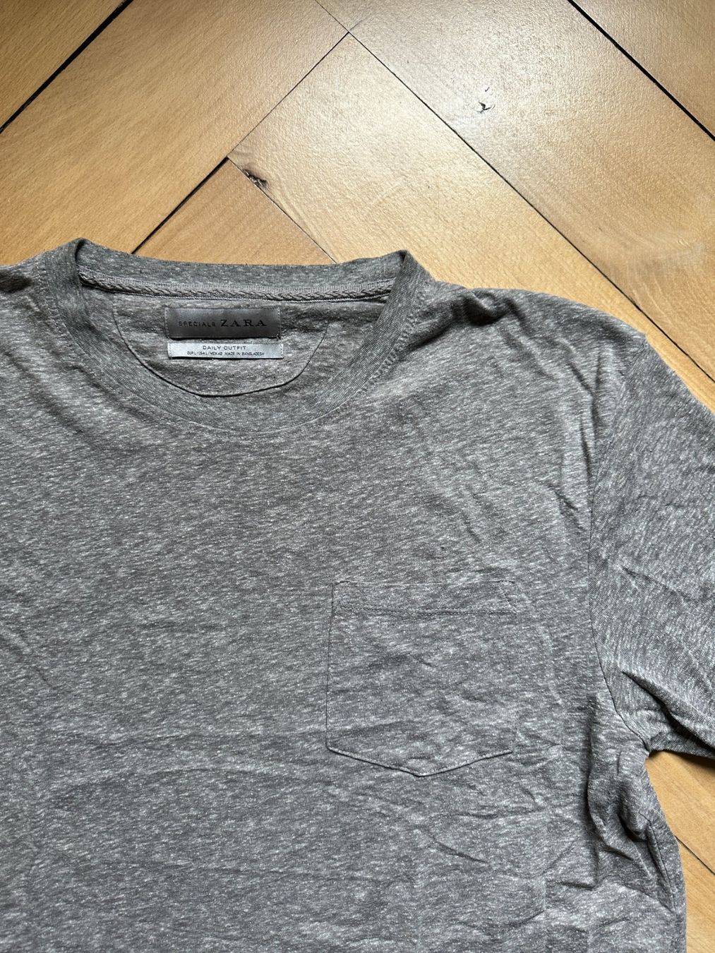 Zara T-shirt: ZARA - T-Shirt hellgrau meliert L – Usato da Zürich venduto da Diazaio 1