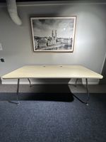 Vitra Ad Hoc Schreibtische/180 x 90 cm – 50 Stück verfügbar