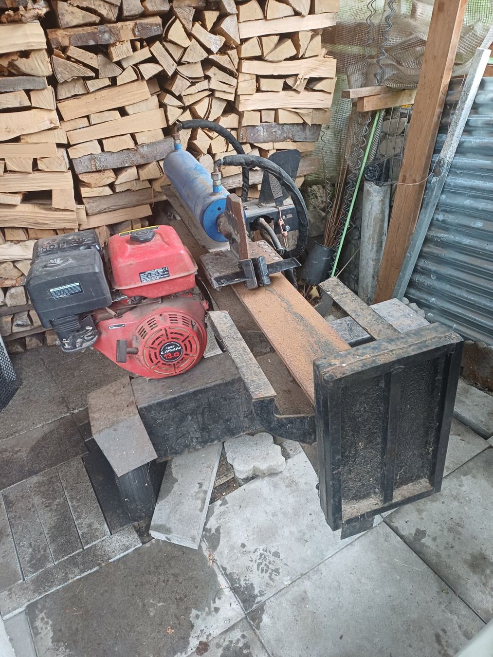 Tutte le macchine: Holzspaltmaschine – Usato da Seedorf UR venduto da Mani07 8
