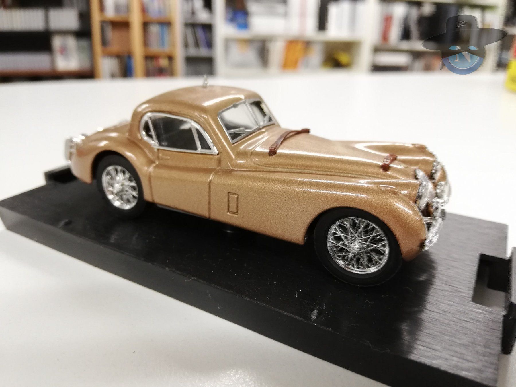 Jaguar Modellautos: Jaguar XK 120 braun / Brumm / 1:43 – Gebraucht aus St. Gallen von zorro_dc 2