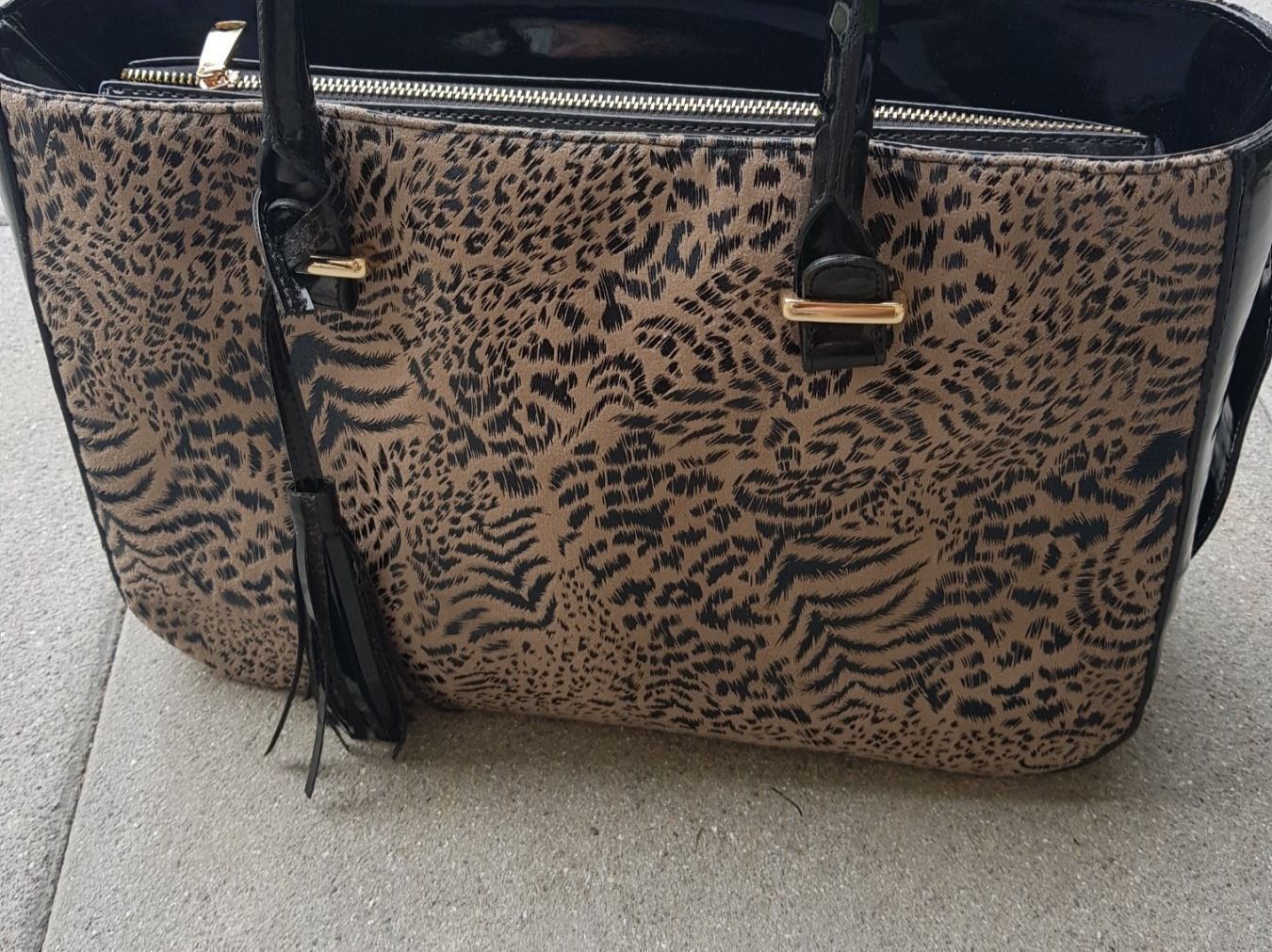 Taschen für Damen: Damen Handtasche – Neu und originalverpackt aus olten von ailinnn 1