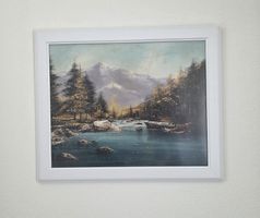 Landschaftsbild mit Bergsee weisser Rahmen 
