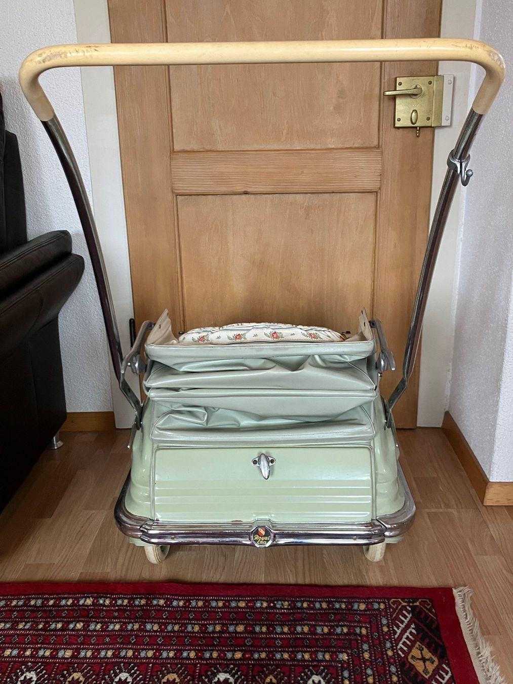 Carrozzine: Kinderwagen Royal Eka, Swiss Made – Usato da Riedholz venduto da mastercom 2