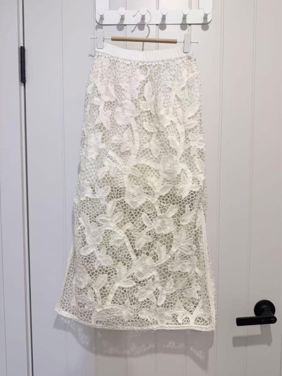 Zimmermann Gonne: Zimmermann  Crochet Midi Skirt – Usato da St.Josefen venduto da lop_lh8d 4