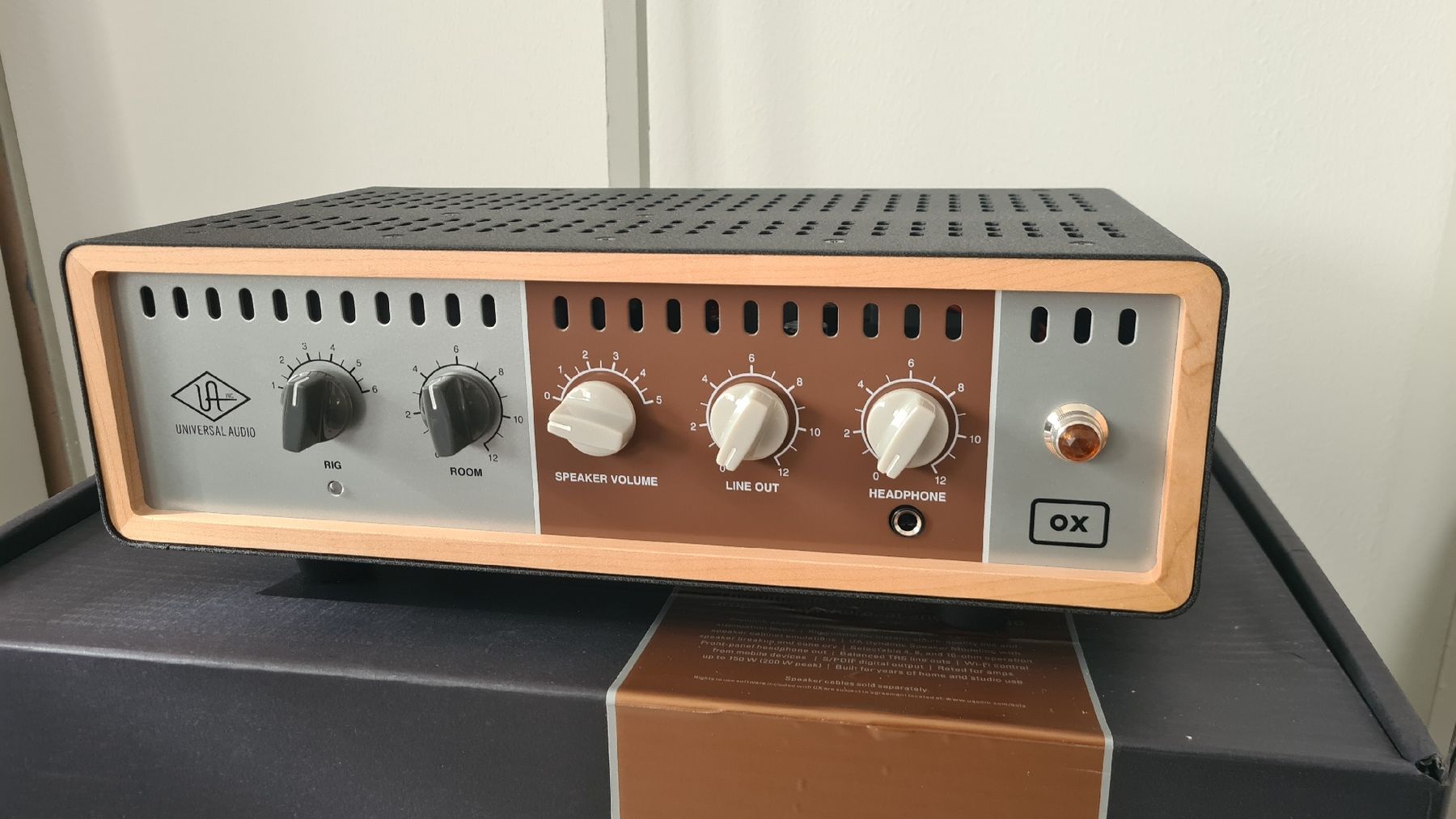 Universal Audio Studioequipment: Universal Audio OX Amp Top Box – Neu und originalverpackt aus Castione von