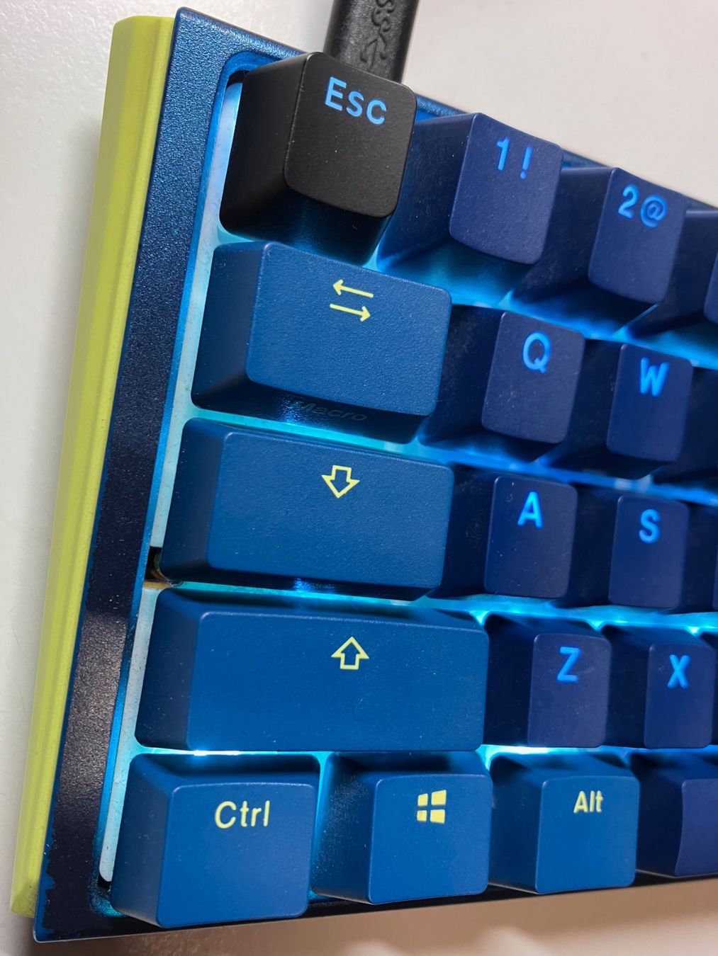 Tastiere: Ducky ONE mini Gaming Keyboard – Usato da Gwatt (Thun) venduto da mwells 1