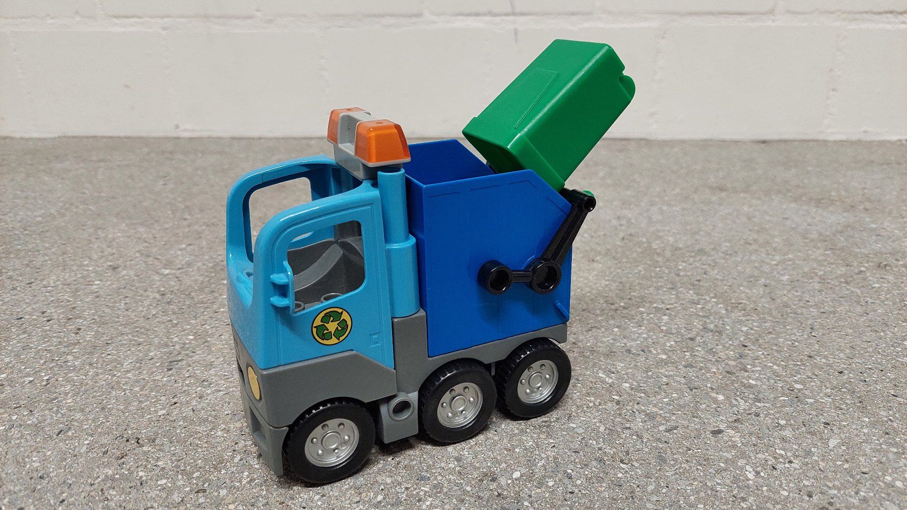 Lego Spielzeuge: Lego Duplo Müllabfuhr – Gebraucht aus Luzern von lex_kyk2 2