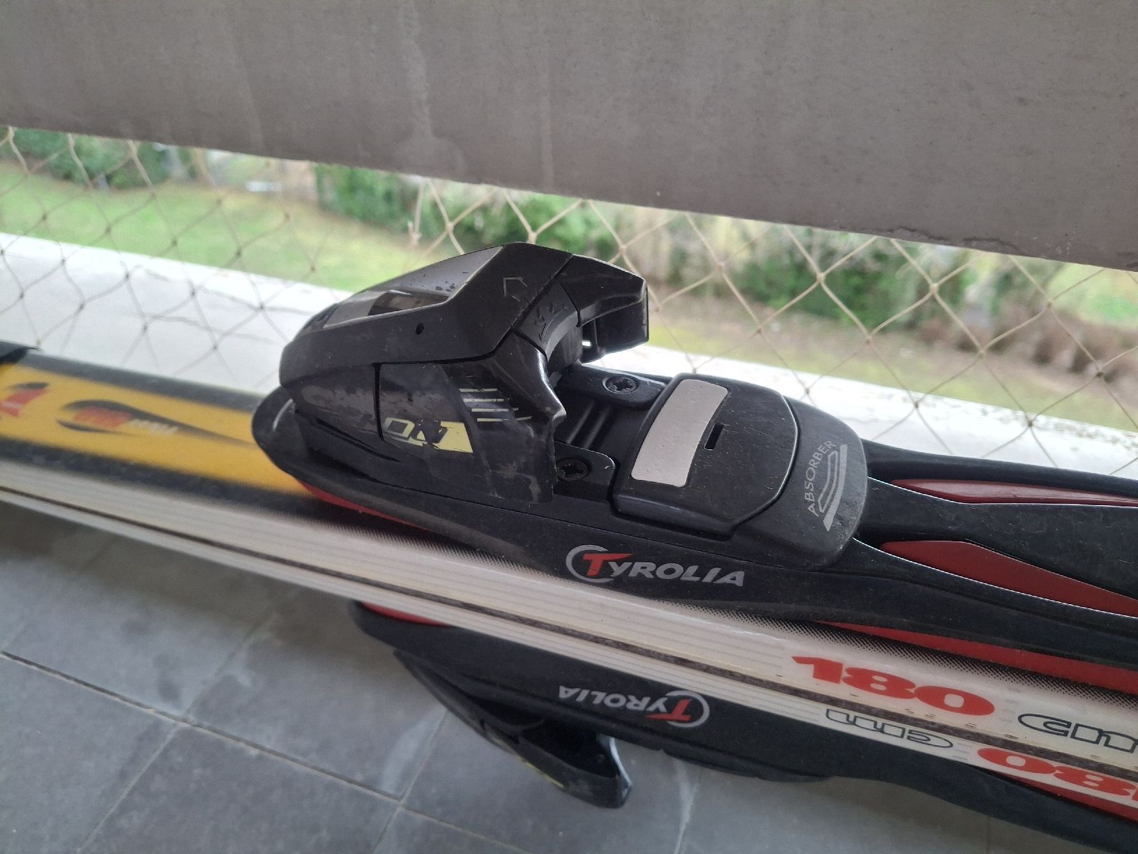 Salomon Sci: Set de ski – Usato da Morges venduto da ProfesseurJones 3