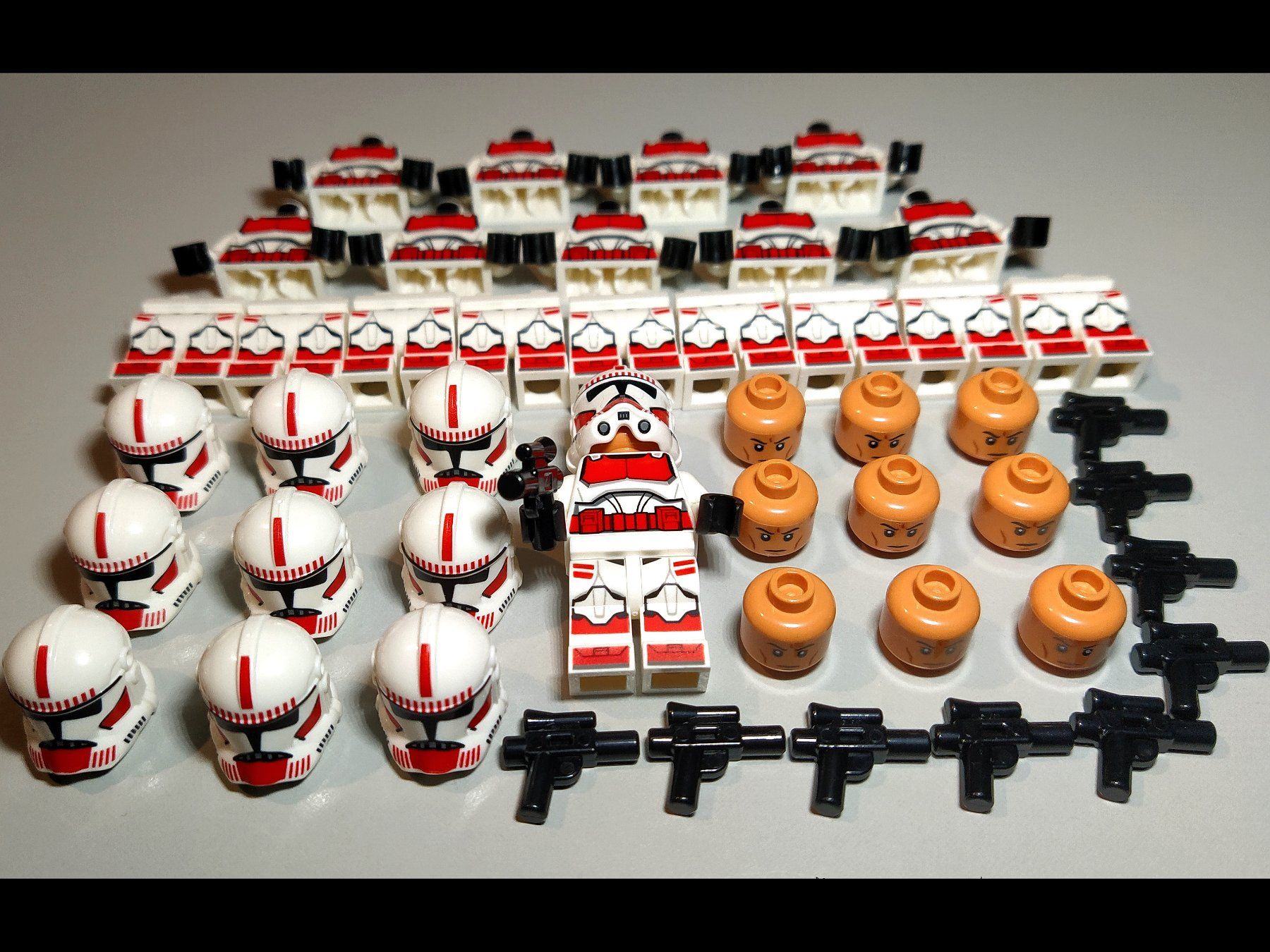 Lego Statuette: Lego Star Wars 10x sw1305 Clone Shock Trooper Phase 2 – Nuovo (secondo la descrizione) da Basel venduto da SwissBrickBank 1