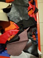 5 kg Lerderreste gemischte Farben und grössen zum Basteln