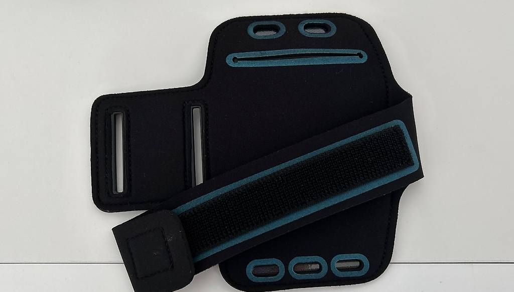 Armbänder & -reifen: Sportarmband – Neu und originalverpackt aus Vaduz von alina_hasler 1