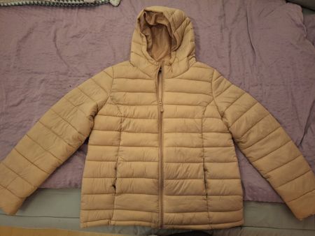  Damen jacke  Grösse L beige mit Kapuze guter Zustand