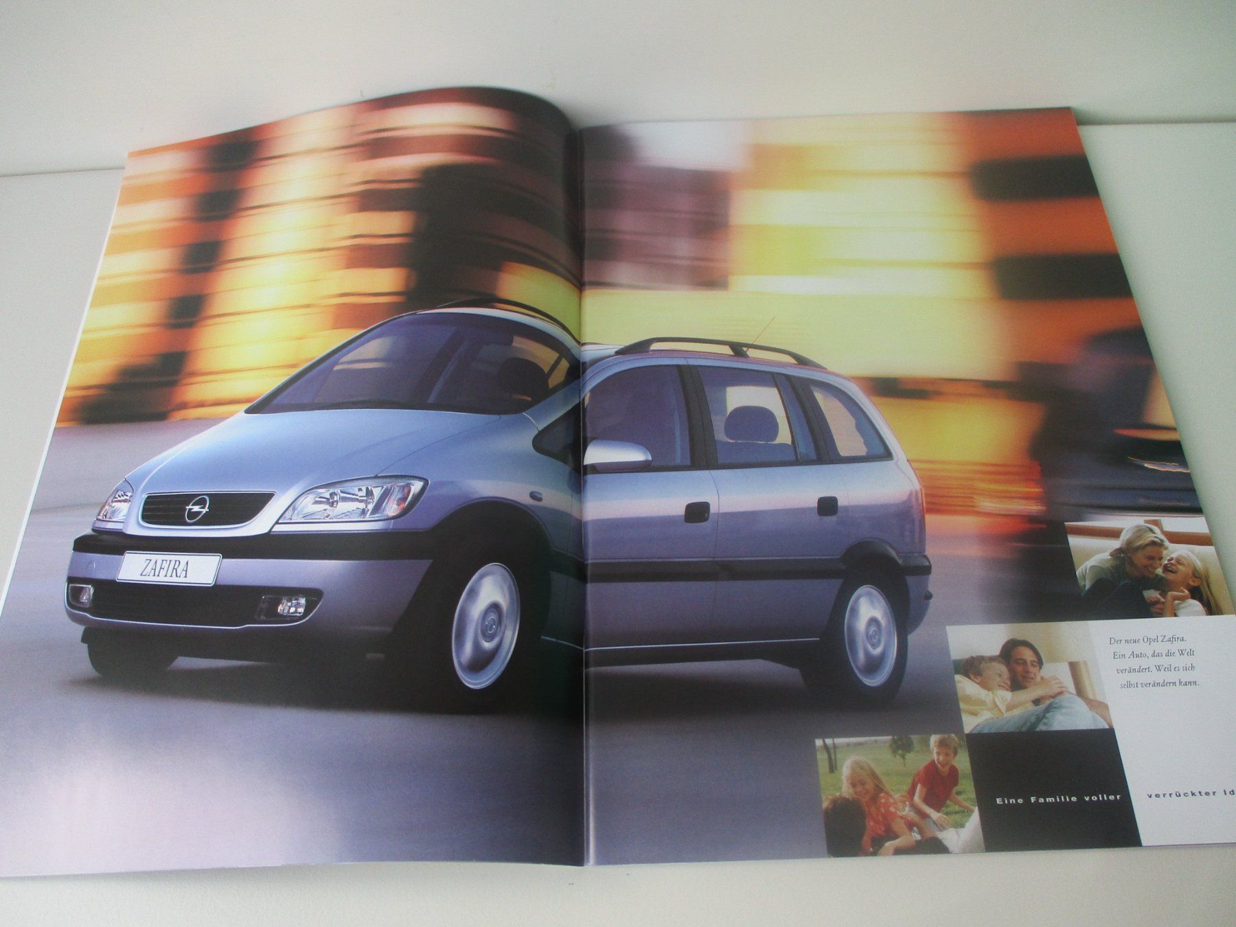 Documenti: ZAFIRA A KATALOG – Usato da Langnau i. E. venduto da Superseven69 1