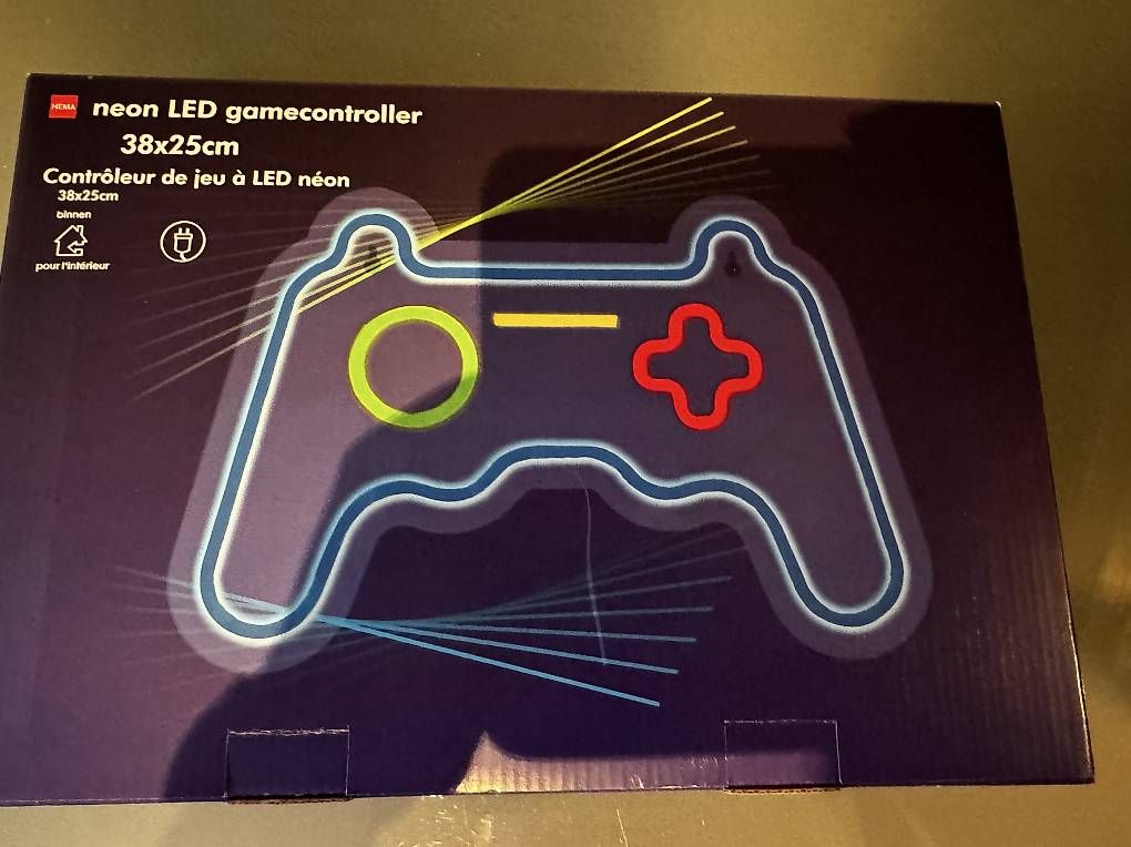 Lampade: LED Neon leuchttafel  – Usato da Wollerau venduto da michel31