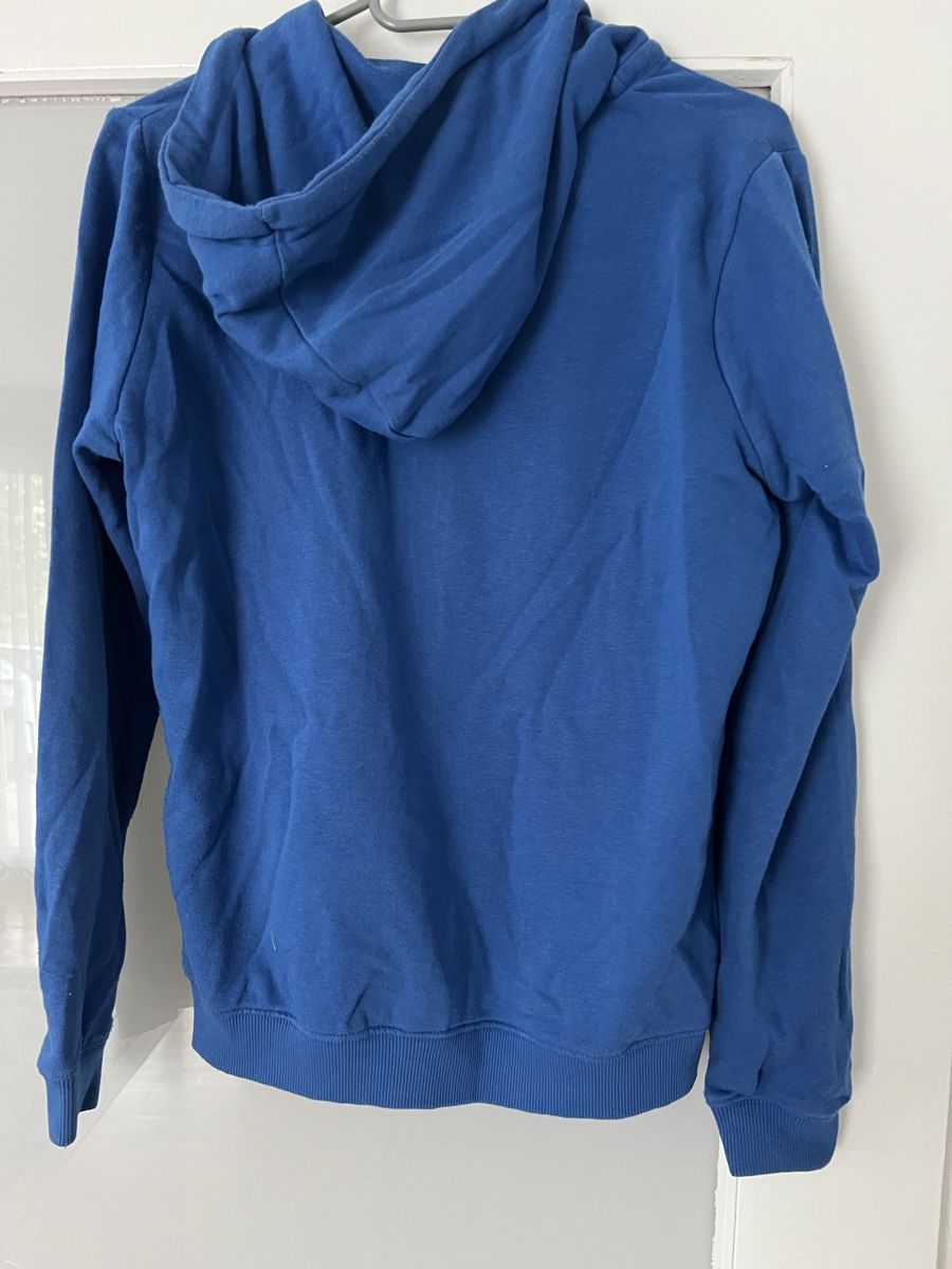 Giacche: Blauer Kapuzenpullover Grösse S.CHICORÉE – Usato da Siebnen venduto da toshi123 1