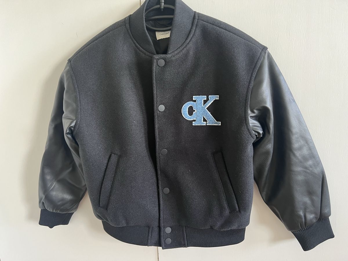 Calvin Klein Jacken & Mäntel: Varsity-Jacke- 8 Grosse Black – Neu (gemäss Beschreibung) aus Bäretswil von esthersitak