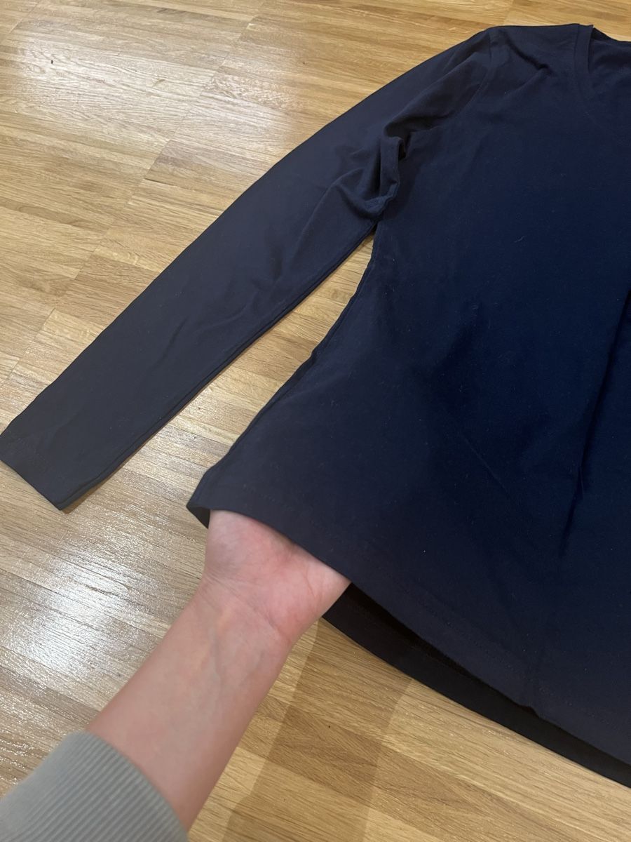 Blusen: Navy blue long sleeve blouse – Defekt aus Adliswil von Marjin 1