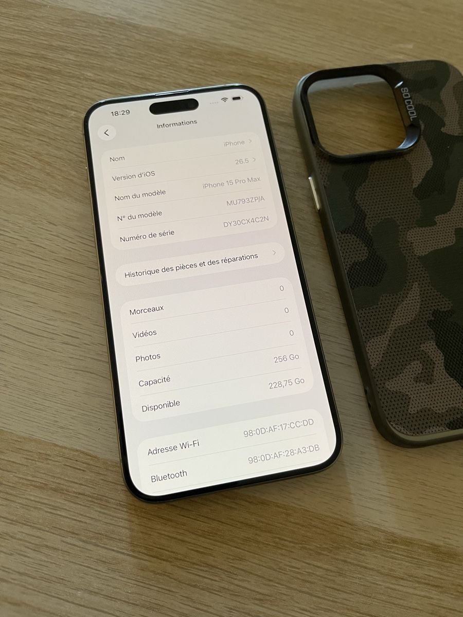 Apple Telefoni cellulari / Smartphones: IPhone 15 pro Max 256gb – Usato da Biel/Bienne venduto da ML31 7