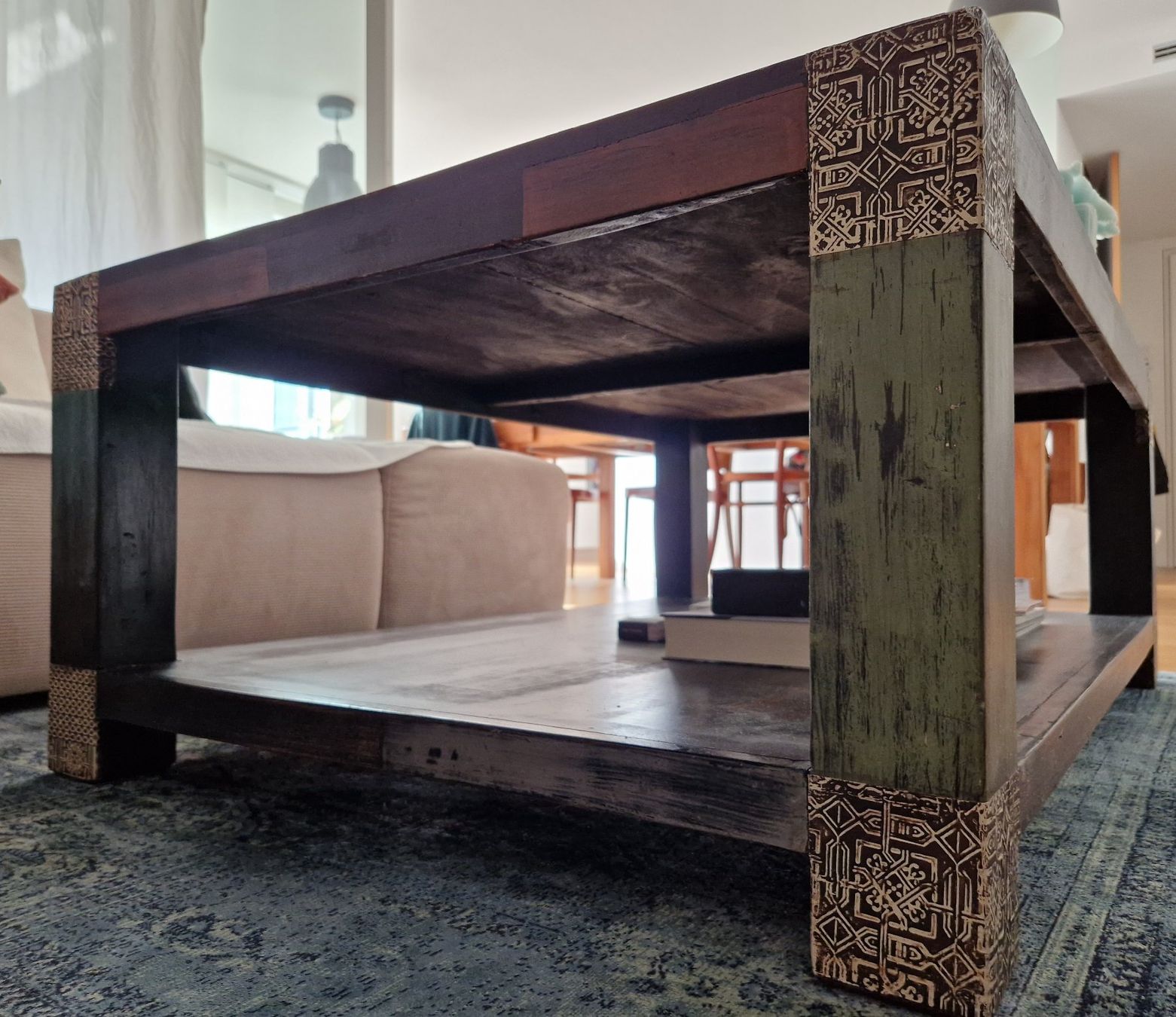 Tische: Couchtisch aus Massivholz – Gebraucht aus Zürich von sbe_8pj2 5