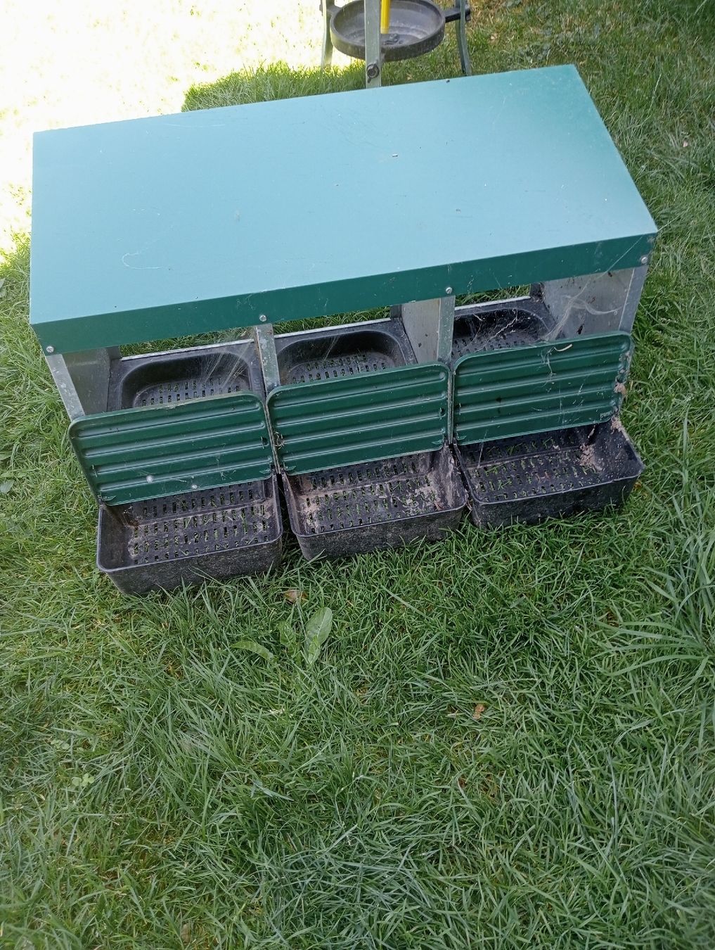Cages, transport & sécurité: Legenest Hühner 3er – D'occasion à Menznau par Kerajule 3