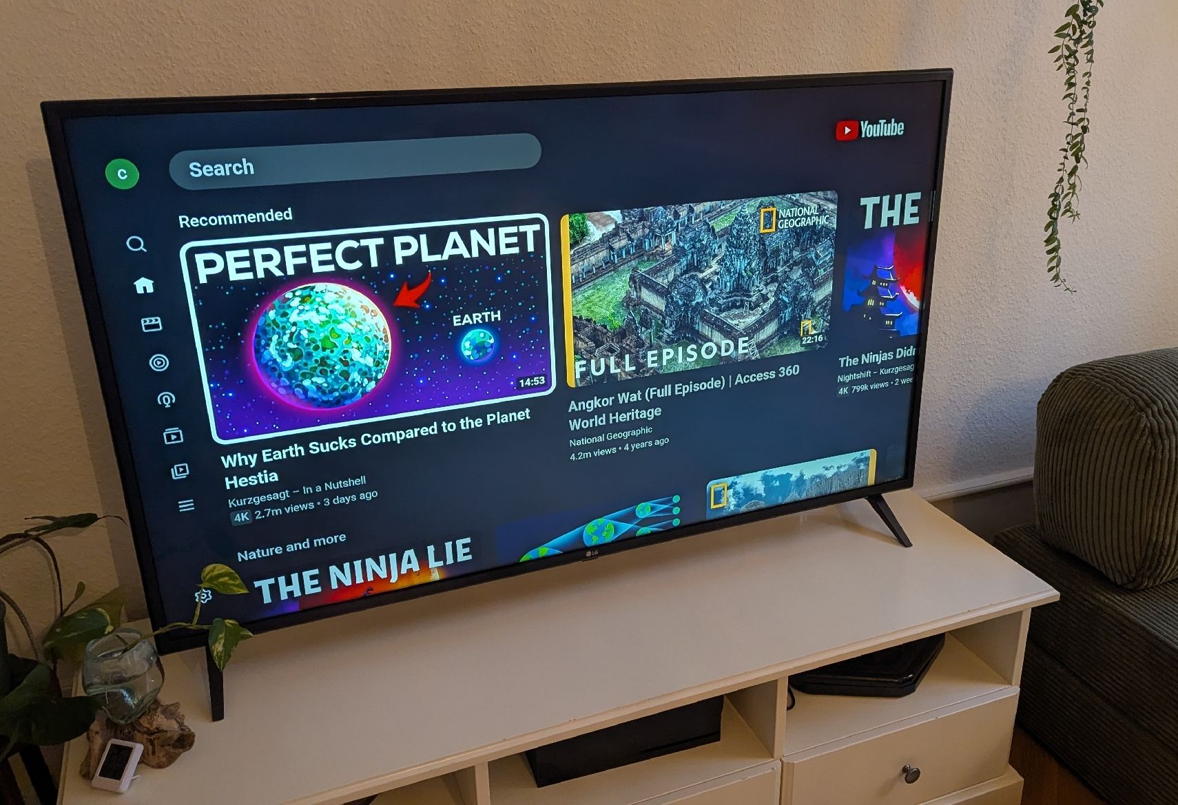 LG Fernseher: LG 55" 4K UHD Smart TV – Gebraucht aus Basel von mhg_99c6
