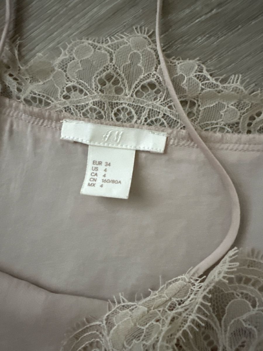 H&M Tops: H& M Top – Gebraucht aus Oberentfelden von ulli03 2