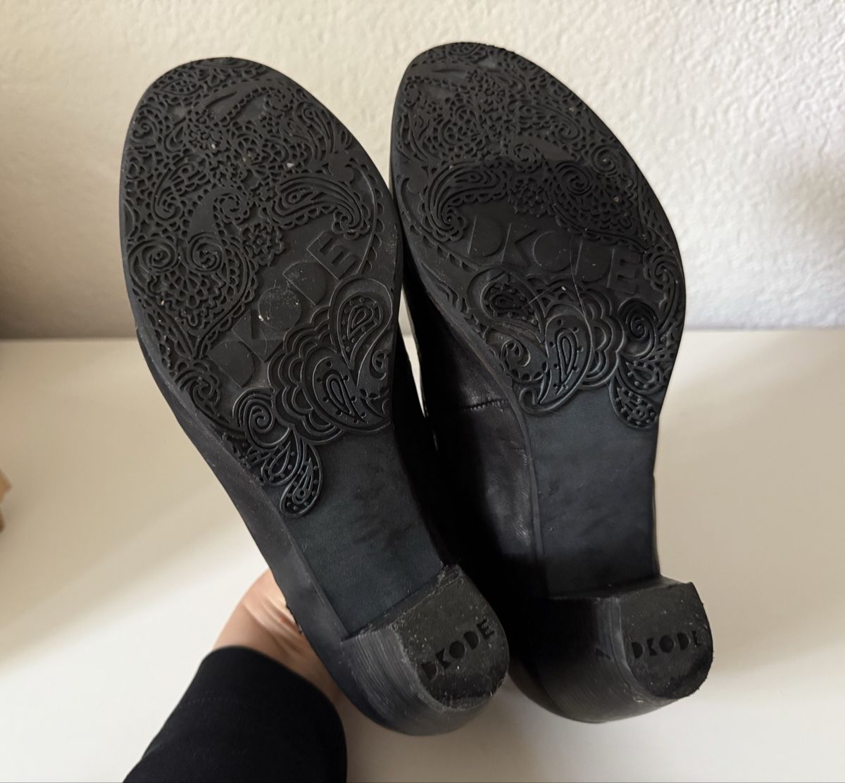 Damenschuhe: Dkode Leather T-Strap Heel Shoes - Elegant & Comfortable 39 – Gebraucht aus Zürich von Vma_reuse 8