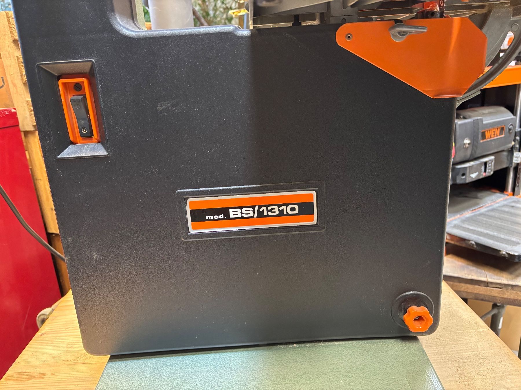 Dewalt Seghe: Bandsäge DeWalt Modell BS/1310 mit Anweisung+Parallelanschl. – Usato da Winterthur venduto da ReUse_Baumarkt 4