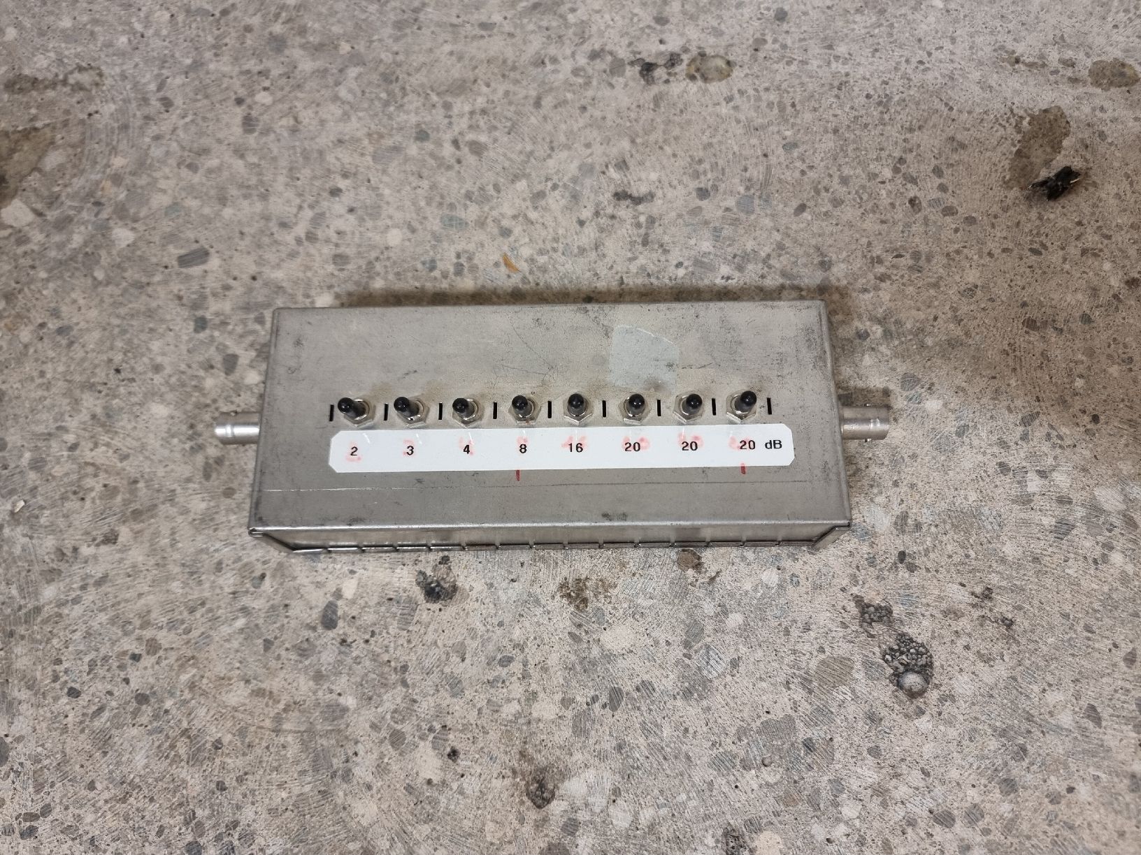 Radios: Atténuateur – Gebraucht aus Chêne-Bougeries von SKPP