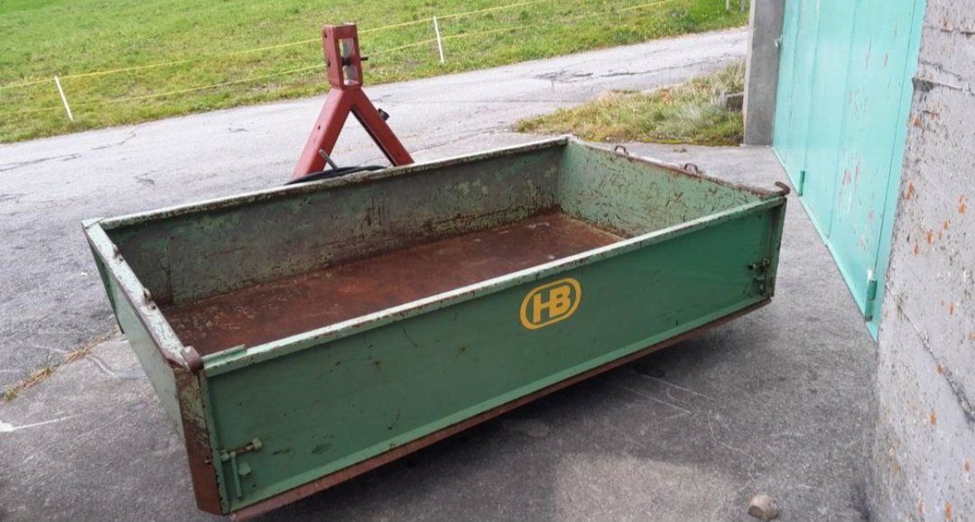 Alle Maschinen: Heckschaufel – Defekt aus Steg im Tösstal von Mate1291