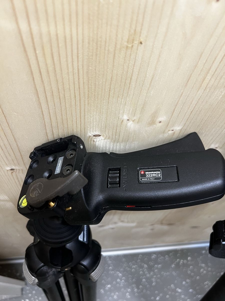 Manfrotto Altro in Decorazioni & Accessori: Manfrotto Stativ Set: 055PROB, 685B, 561B, 004B - Top! – Usato da Winterthur venduto da gue_yf9d 2