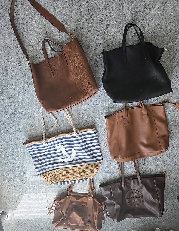 Taschen für Damen: Diverse Taschen pro Stück – Gebraucht aus Siebnen von mar_n7g9 1