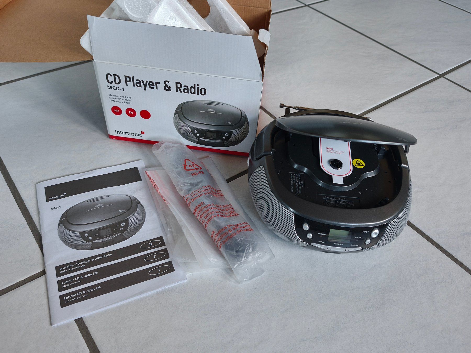 Radio: Intertronic CD Player & Radio MCD-1 – Usato da Zürich venduto da Bluemex 1